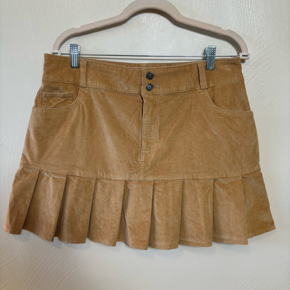 Hollister Women's High Rise Skirt Corduroy Mini Pleated Brown Tan Size‎ Large